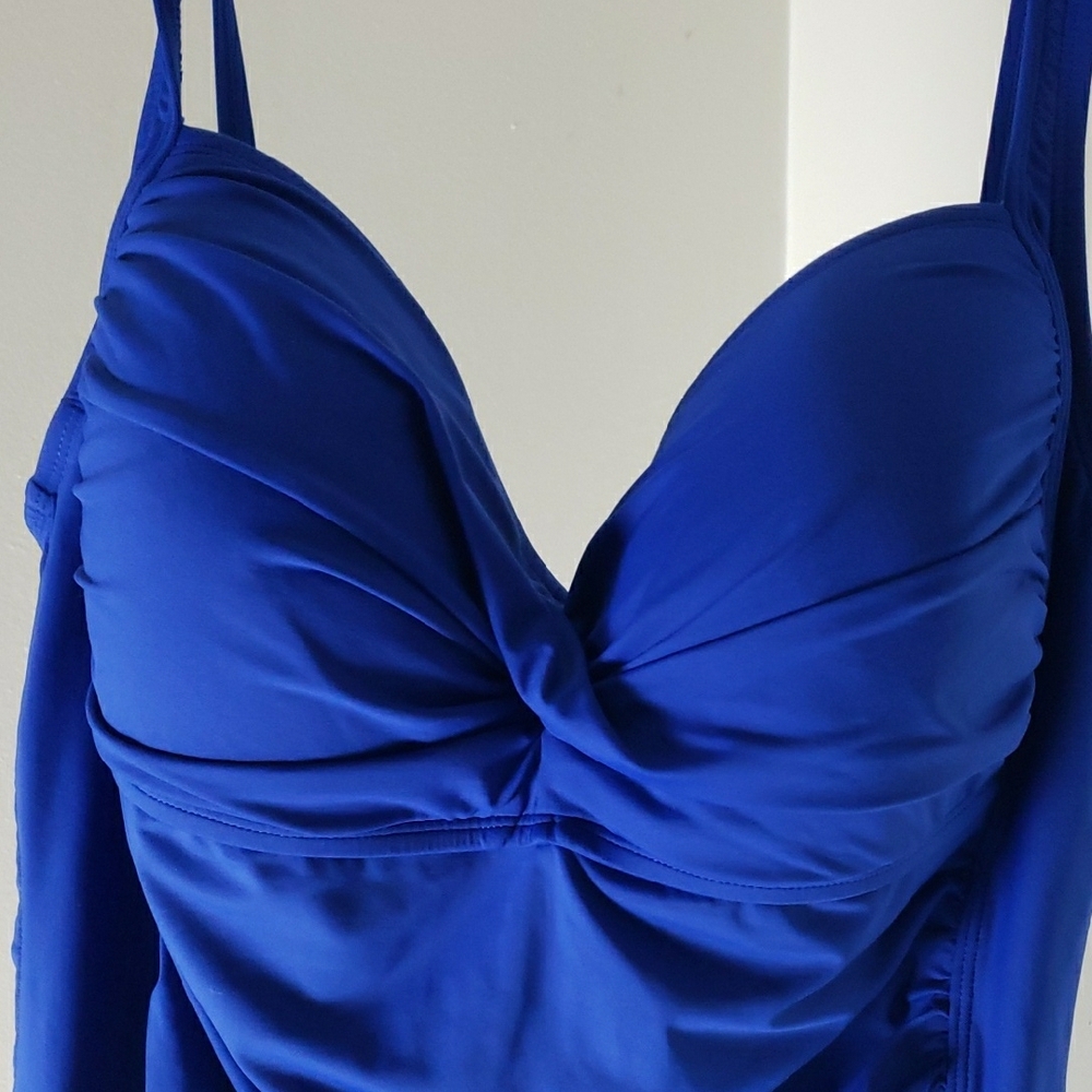 Vibrant Blue Ruched Top - Picture 3 of 8